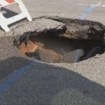 05a Sinkhole